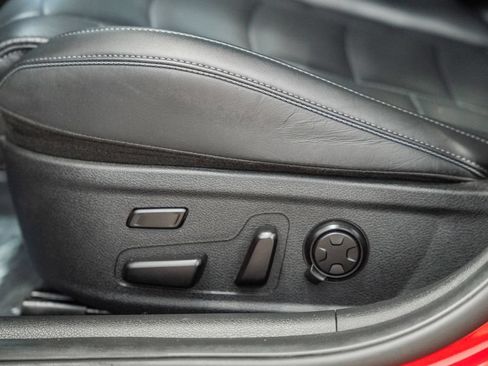 Used 2022 Kia Stinger GT2 AWD/4WD image 35