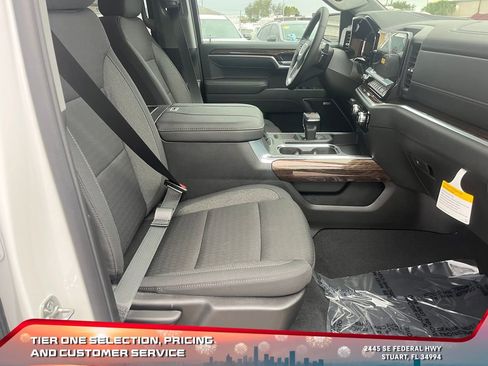 New 2026 GMC Sierra 1500 Elevation w/ Preferred Package image 18