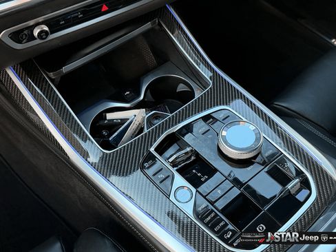 Used 2025 BMW X7 M60i w/ M Sport Professional Package AWD/4WD image 23