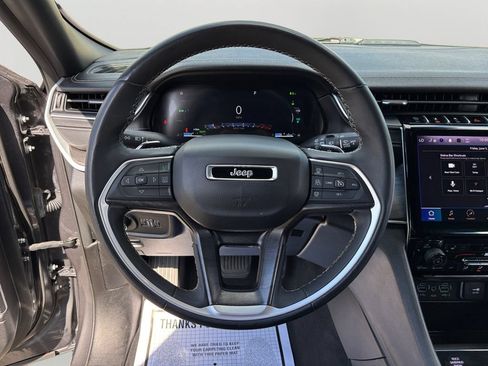 Used 2024 Jeep Grand Cherokee Limited 4xe AWD/4WD image 19