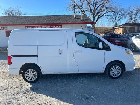 Used 2015 Chevrolet City Express LT w/ Technology Package image 2