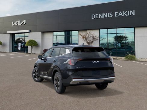 New 2026 Kia Sportage LX image 4