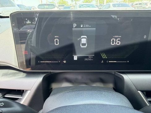 Used 2025 Kia K4 FWD image 26