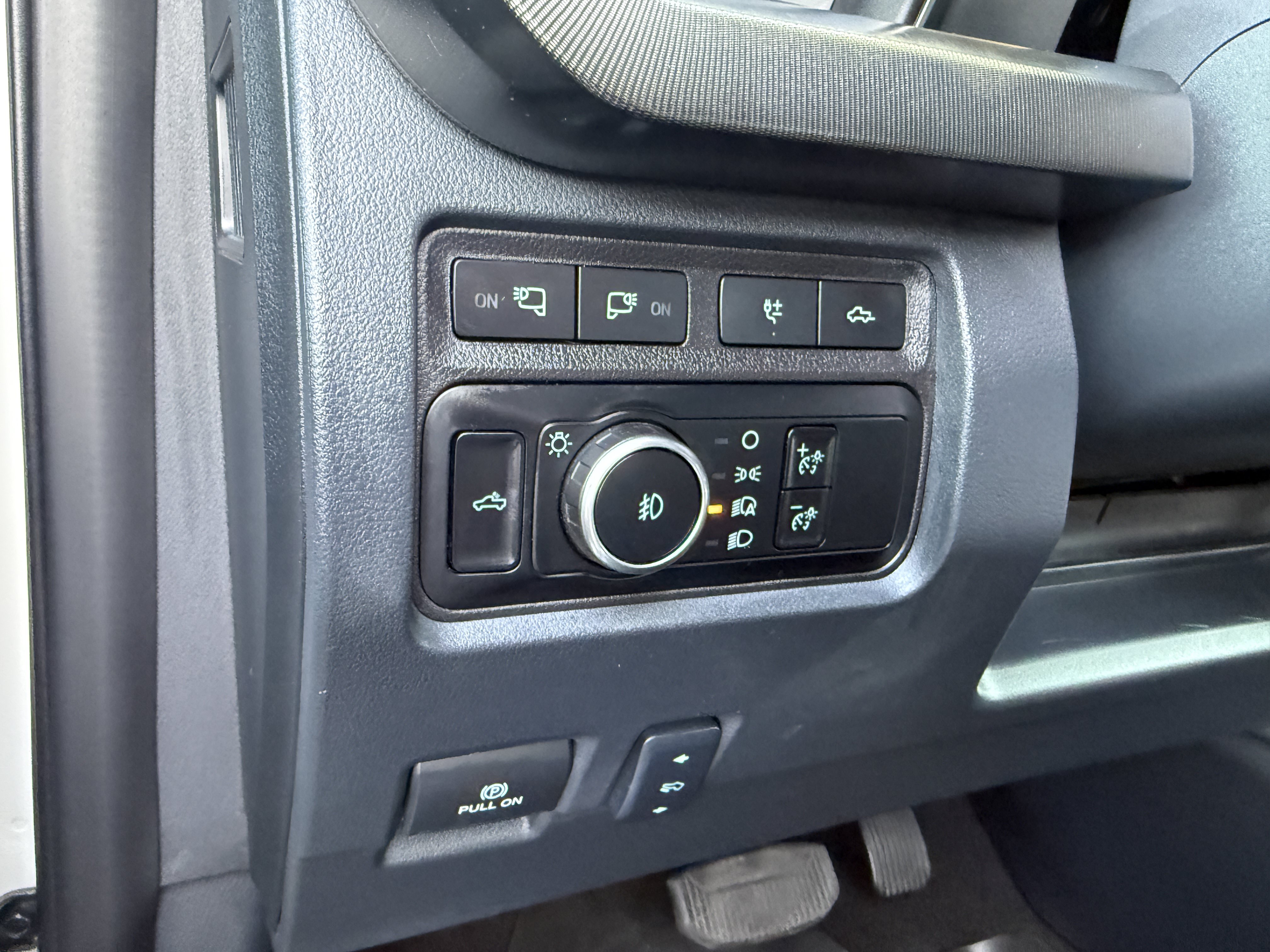 Used 2024 Ford F250 Platinum AWD/4WD image 18