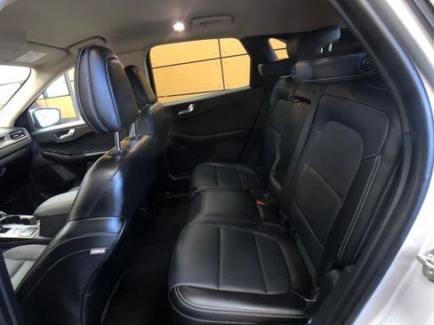Certified 2020 Ford Escape Titanium image 22