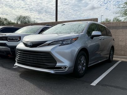 Used 2024 Toyota Sienna XLE