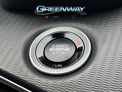 New 2025 Jeep Grand Cherokee Laredo image 27