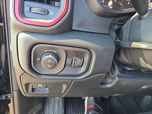 Used 2026 RAM 1500 Rebel AWD/4WD image 19