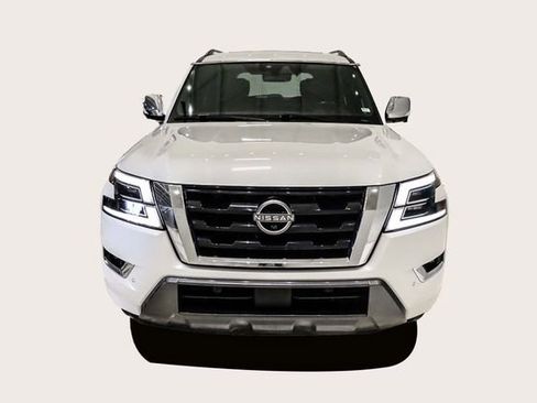 Used 2021 Nissan Armada Platinum w/ Captain's Chairs Package image 3