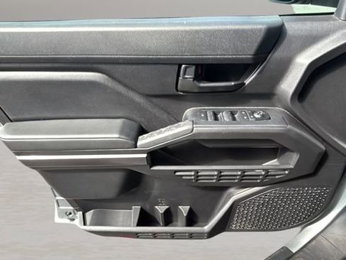 Used 2024 Toyota Tacoma SR5 image 17