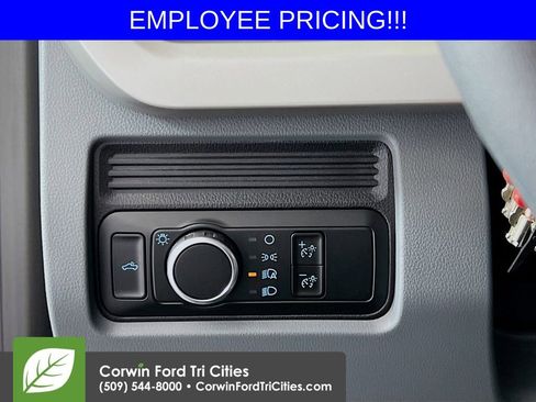 New 2026 Ford F250 XL AWD/4WD image 18