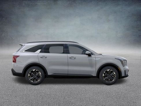 New 2026 Kia Sorento S FWD image 32