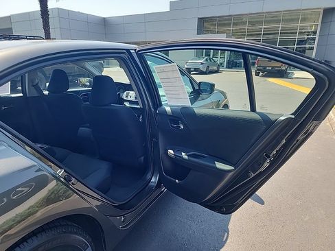 Used 2014 Honda Accord LX image 17