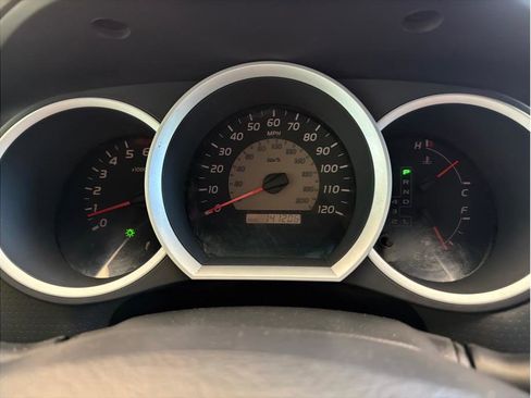 Used 2010 Toyota Tacoma 4x4 Access Cab V6 image 14