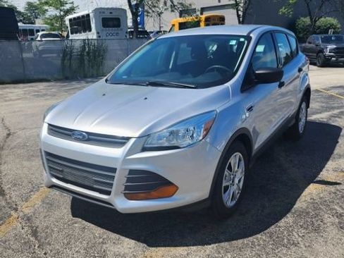 Used 2015 Ford Escape S FWD image 1