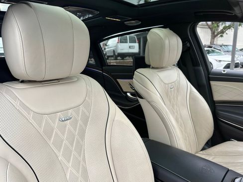 Used 2018 Mercedes-Benz Maybach S 650 image 31