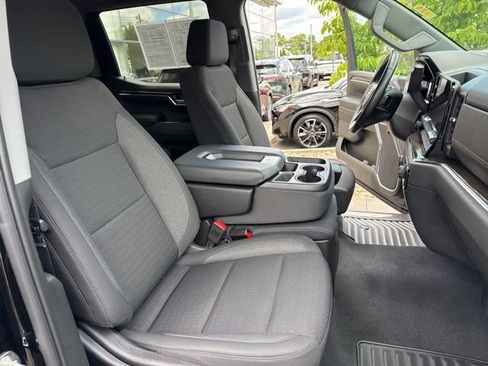 Used 2024 Chevrolet Silverado 1500 LT AWD/4WD image 15