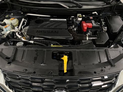 Used 2023 Nissan Rogue SV w/ SV Premium B Package image 12