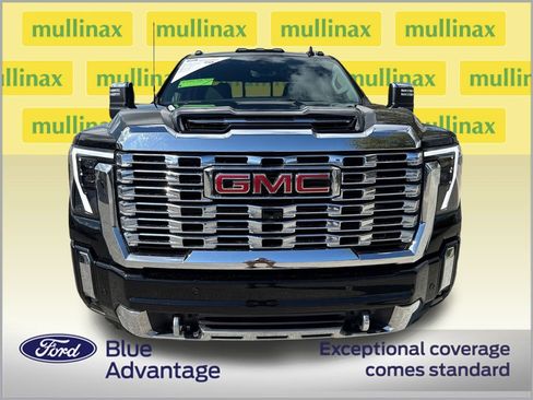 Used 2024 GMC Sierra 2500 Denali w/ Denali Reserve Package image 12