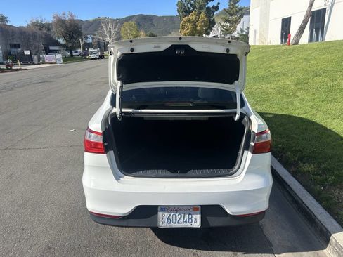 Used 2016 Kia Rio LX w/ Power Package image 8