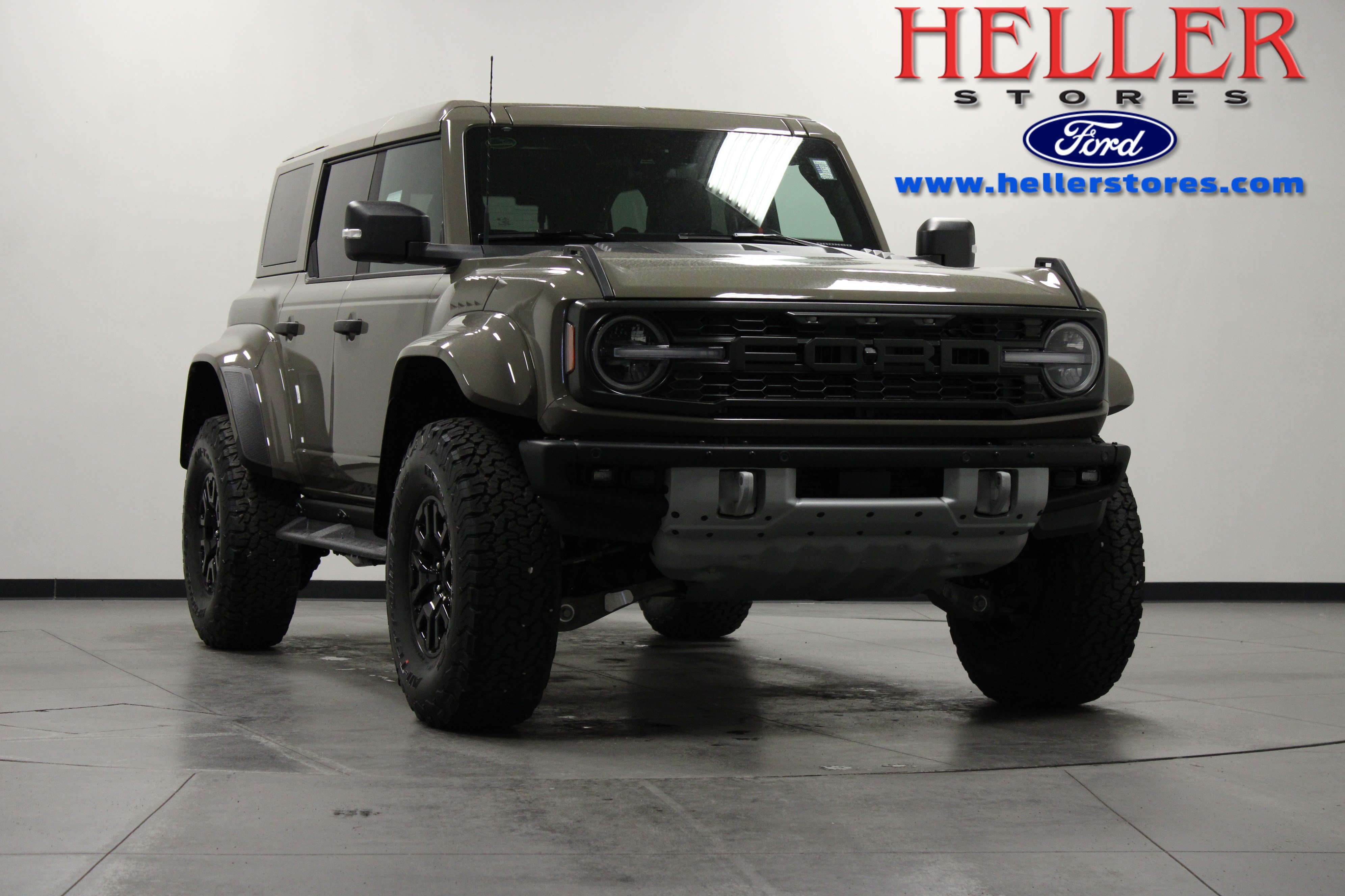 New 2026 Ford Bronco Raptor AWD/4WD image 1