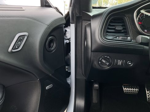 Used 2021 Dodge Challenger R/T Scat Pack w/ Plus Package image 25