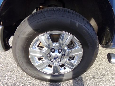 Used 2012 Ford F150 XLT w/ XLT Chrome Pkg image 14