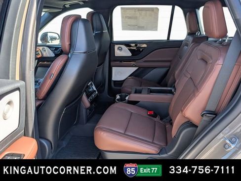 New 2026 Lincoln Aviator Reserve image 12
