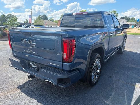 Used 2025 GMC Sierra 1500 Denali Ultimate AWD/4WD image 5