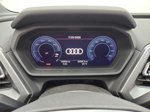 Used 2024 Audi Q4 e-tron Premium Plus AWD/4WD image 9