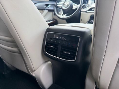 Used 2023 MAZDA CX-9 Signature AWD/4WD image 18