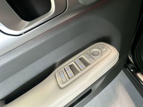 Used 2025 Hyundai Santa Fe Calligraphy image 24