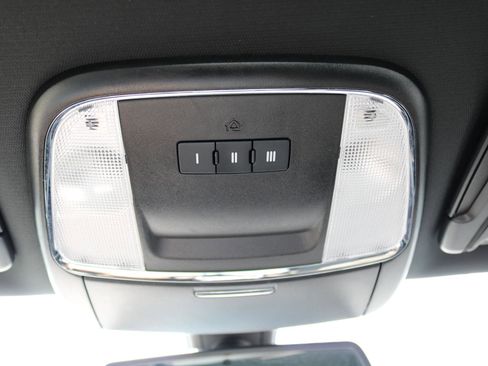 Used 2021 Dodge Charger R/T RWD image 37