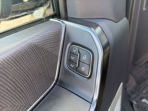 Used 2022 Ford F150 Platinum w/ Equipment Group 701A High AWD/4WD image 29