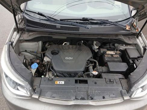 Used 2015 Kia Soul FWD image 17