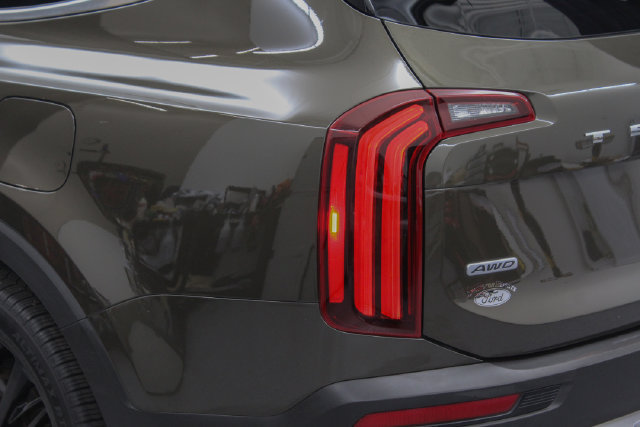 Used 2021 Kia Telluride SX AWD/4WD image 6