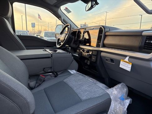 Used 2026 Ford F350 XLT w/ XLT Premium Package image 10