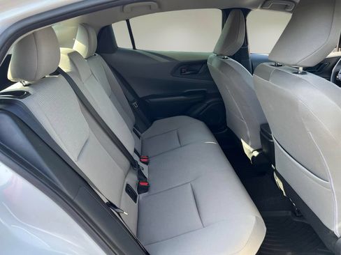 Certified 2024 Toyota Prius LE FWD image 15