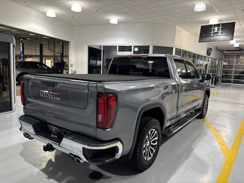 Used 2019 GMC Sierra 1500 SLT w/ SLT Premium Plus Package AWD/4WD image 9