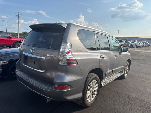 Used 2016 Lexus GX 460 w/ Premium Package AWD/4WD image 4