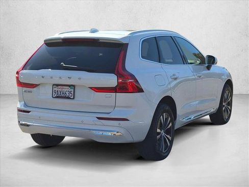 Used 2022 Volvo XC60 T8 Inscription Expression w/ Climate Package AWD/4WD image 5
