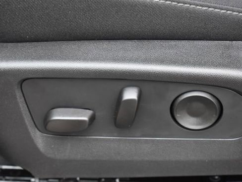 New 2026 Chevrolet Colorado LT image 21