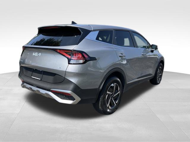 Used 2023 Kia Sportage LX AWD/4WD image 5