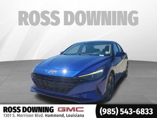 Used 2022 Hyundai Elantra SEL image 1