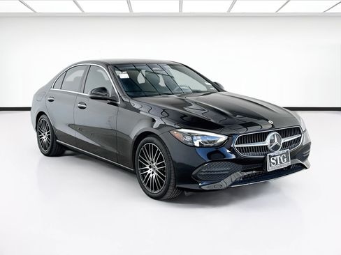 Used 2022 Mercedes-Benz C 300 Sedan image 3