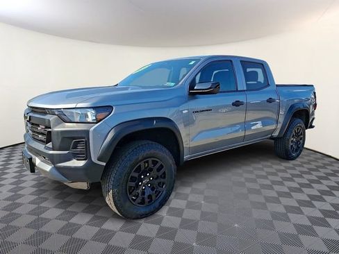 Used 2023 Chevrolet Colorado Trail Boss w/ LPO, Skid Plate Package AWD/4WD image 3