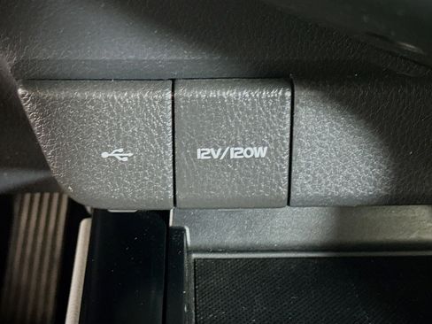 Used 2020 Toyota Camry LE w/ Convenience Package image 26