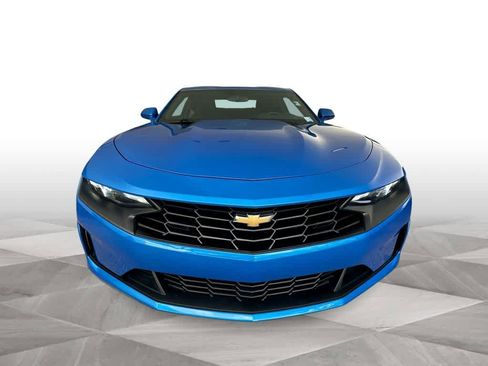 Used 2024 Chevrolet Camaro LT RWD image 3