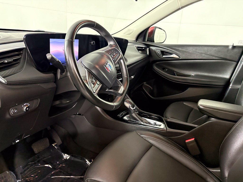 Used 2024 Buick Encore GX Sport Touring FWD image 22