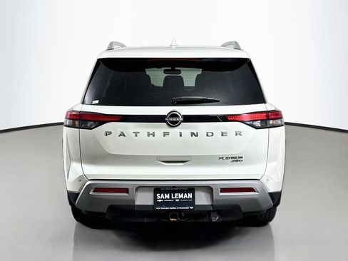 Used 2022 Nissan Pathfinder Platinum w/ Cargo Package AWD/4WD image 6